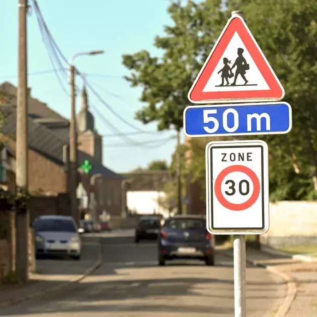 school road sign